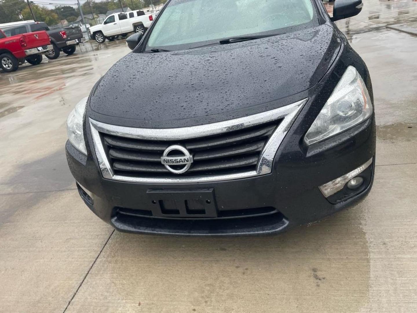 2013 BLUE NISSAN ALTIMA 3.5S (1N4BL3AP6DC) with an 3.5L engine, Continuously Variable transmission, located at 4415 NE 28th St., Haltom City, TX, 76117, (817) 222-9334, 0.000000, 0.000000 - Photo#1