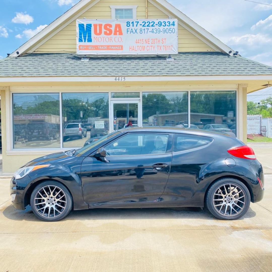 2014 BLACK HYUNDAI VELOSTER (KMHTC6AD9EU) with an 1.6L engine, Automatic transmission, located at 4415 NE 28th St., Haltom City, TX, 76117, (817) 222-9334, 0.000000, 0.000000 - Photo#1