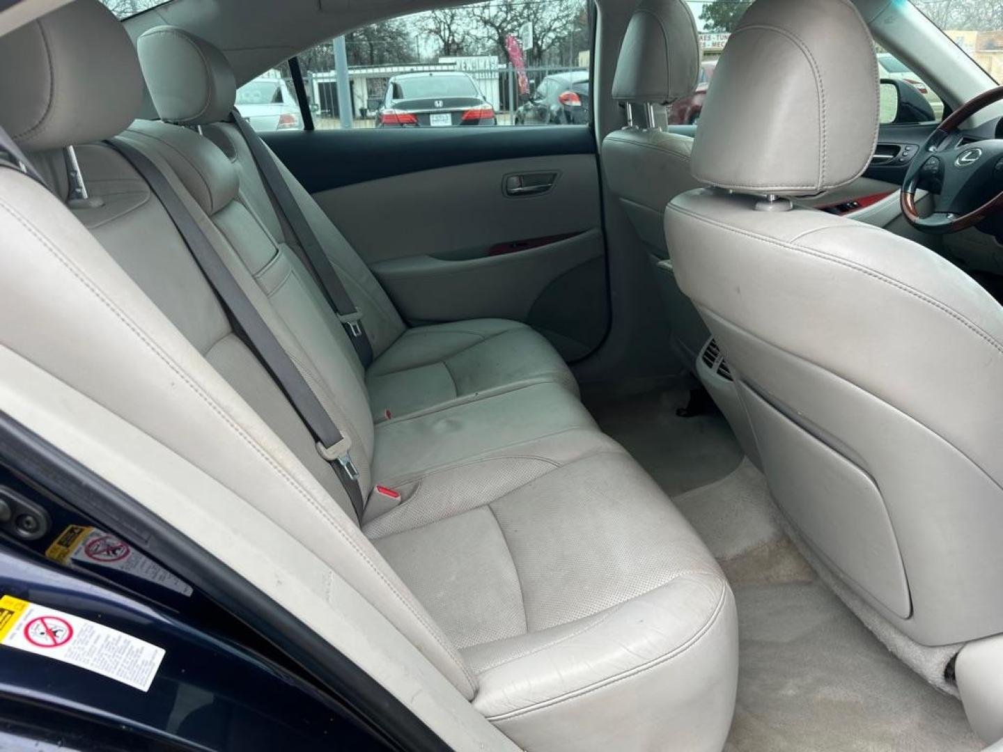 2009 BLUE LEXUS ES 350 (JTHBJ46G992) with an 3.5L engine, Automatic transmission, located at 4415 NE 28th St., Haltom City, TX, 76117, (817) 222-9334, 0.000000, 0.000000 - Photo#6