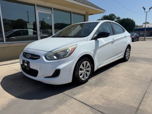 2016 HYUNDAI ACCENT SE