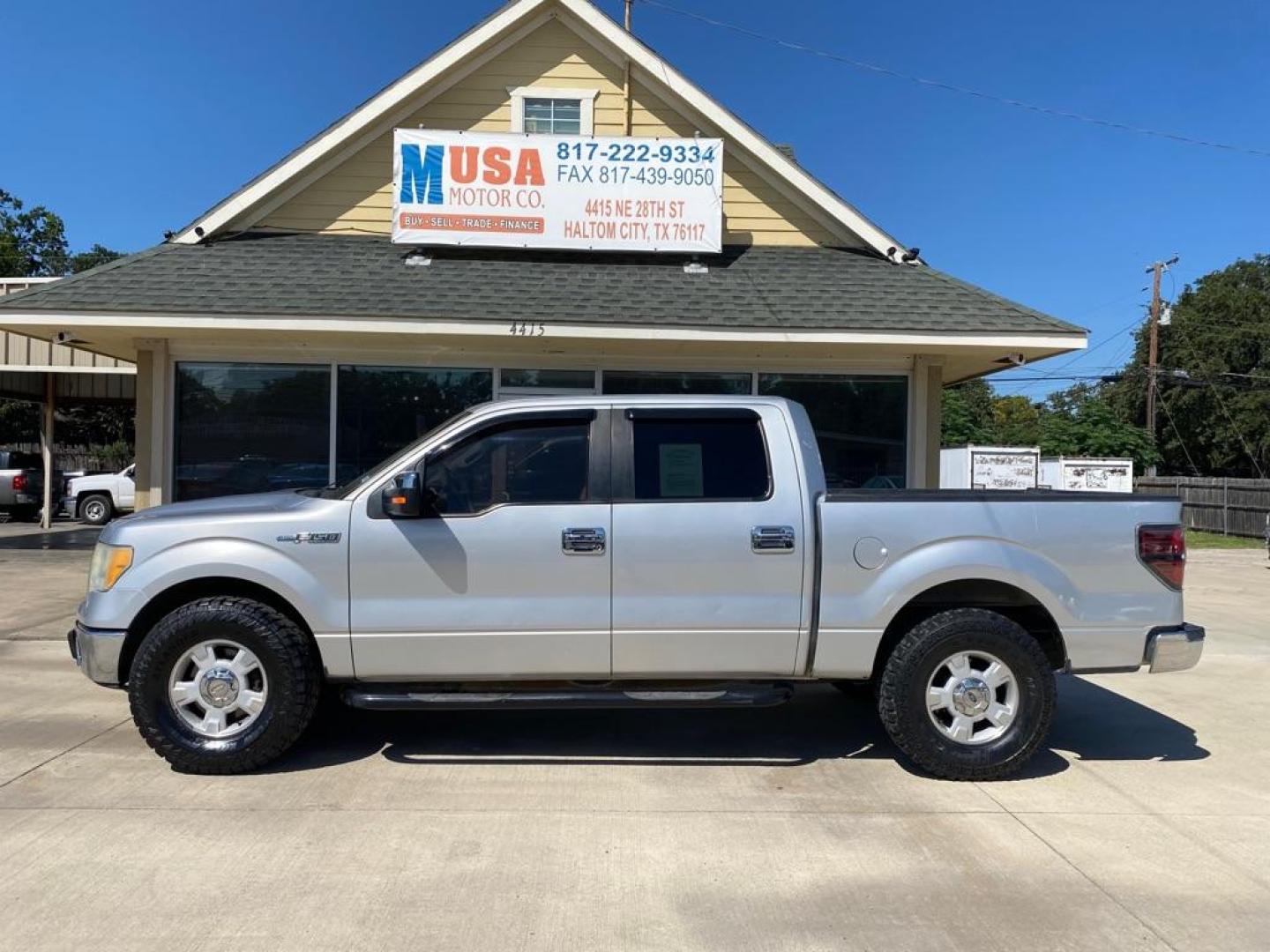 2010 SILVER FORD F150 SUPERCREW (1FTEW1C84AF) with an 4.6L engine, Automatic transmission, located at 4415 NE 28th St., Haltom City, TX, 76117, (817) 222-9334, 0.000000, 0.000000 - Photo#1